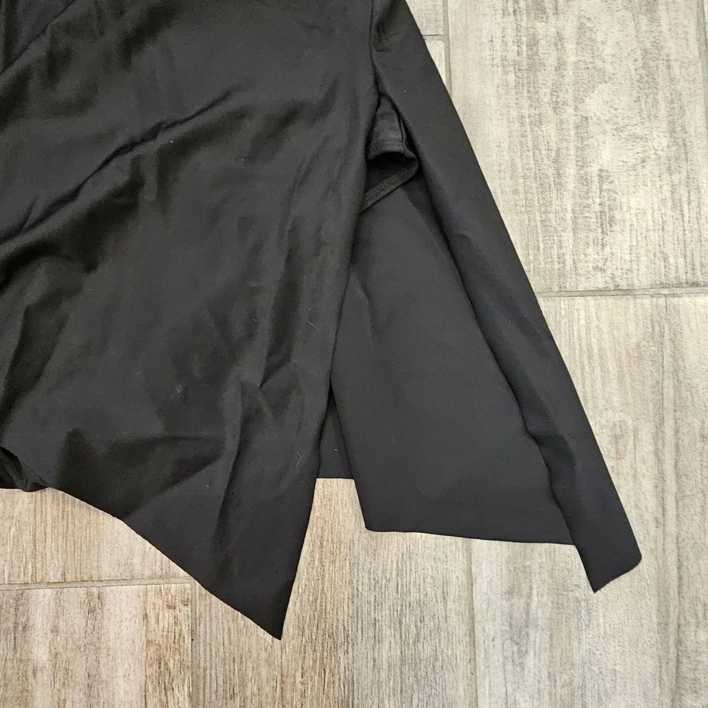 torrid black one